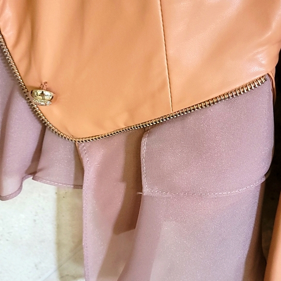 Leather jacket - Picture 4 of 4